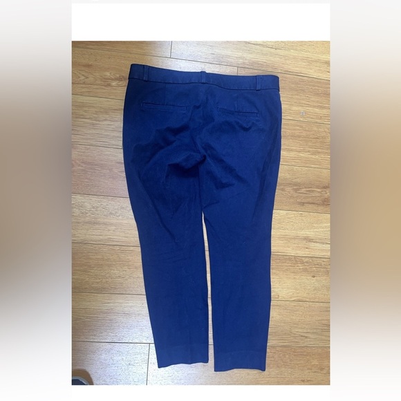 Banana Republic Sloan Fit Cropped Navy Blue Pants Size 4 - Picture 4 of 4